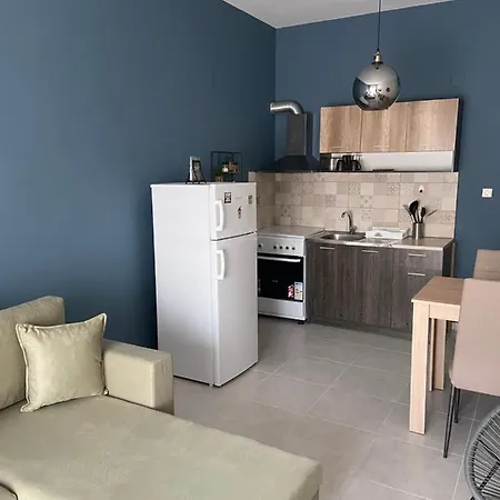 Apartment Isminis